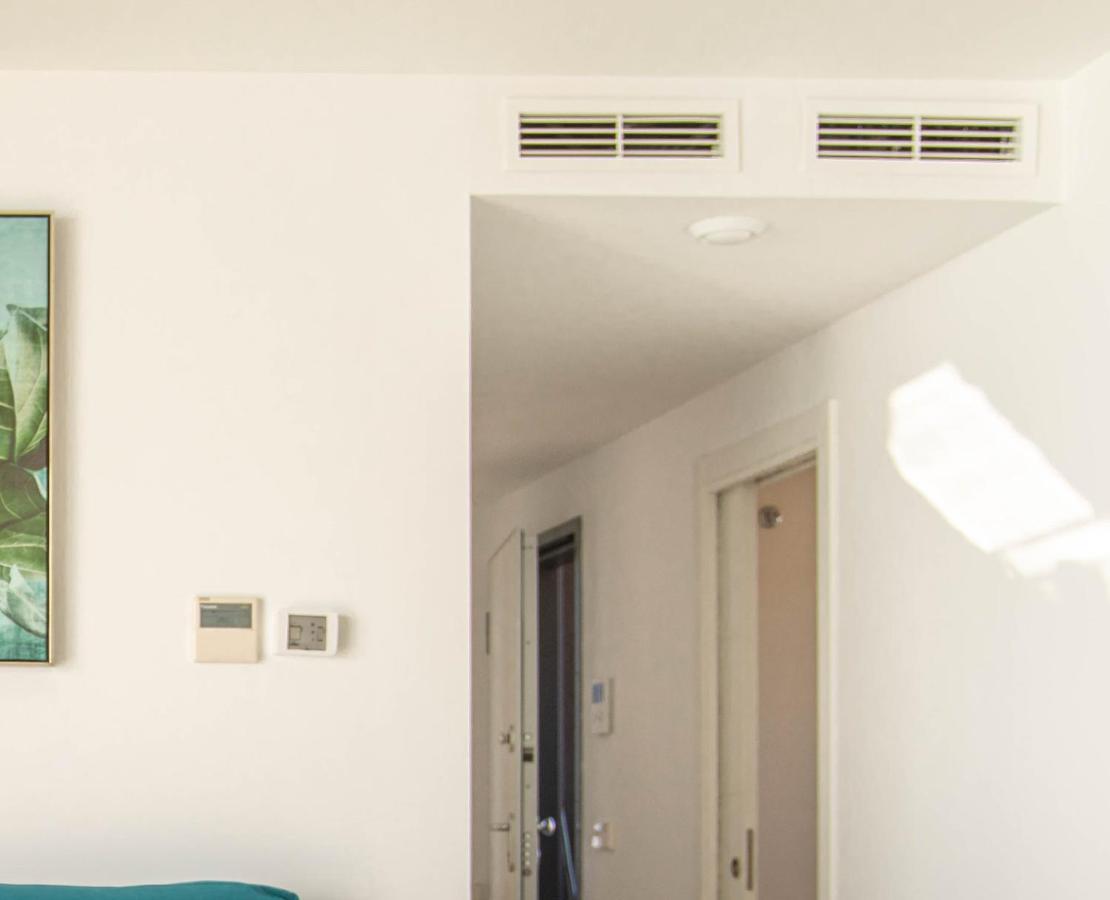 Modern Sea Front East Wind Apartment Alicante Luaran gambar